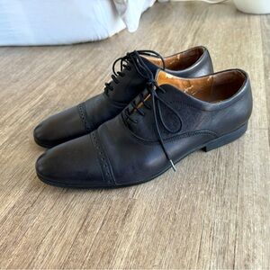 Aldo Men’s Black dress shoes. Size 9